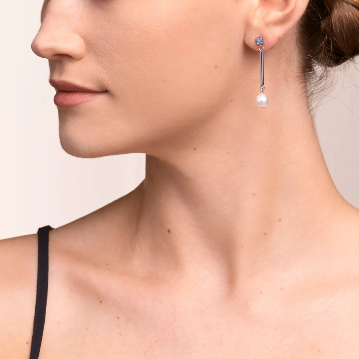 COEUR DE LION Earrings Crystal Pearls, Crystals & Stainless Steel Silver-Light Blue