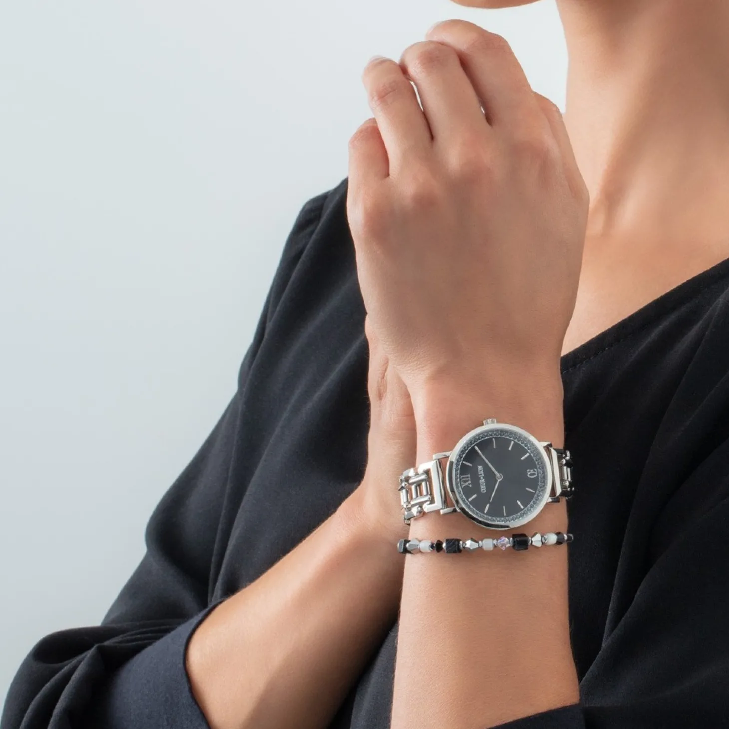 COEUR DE LION Gift Set Watch Round Sparkling Mysterious Black Silver & Princess Shape Mix Bracelet Black-White