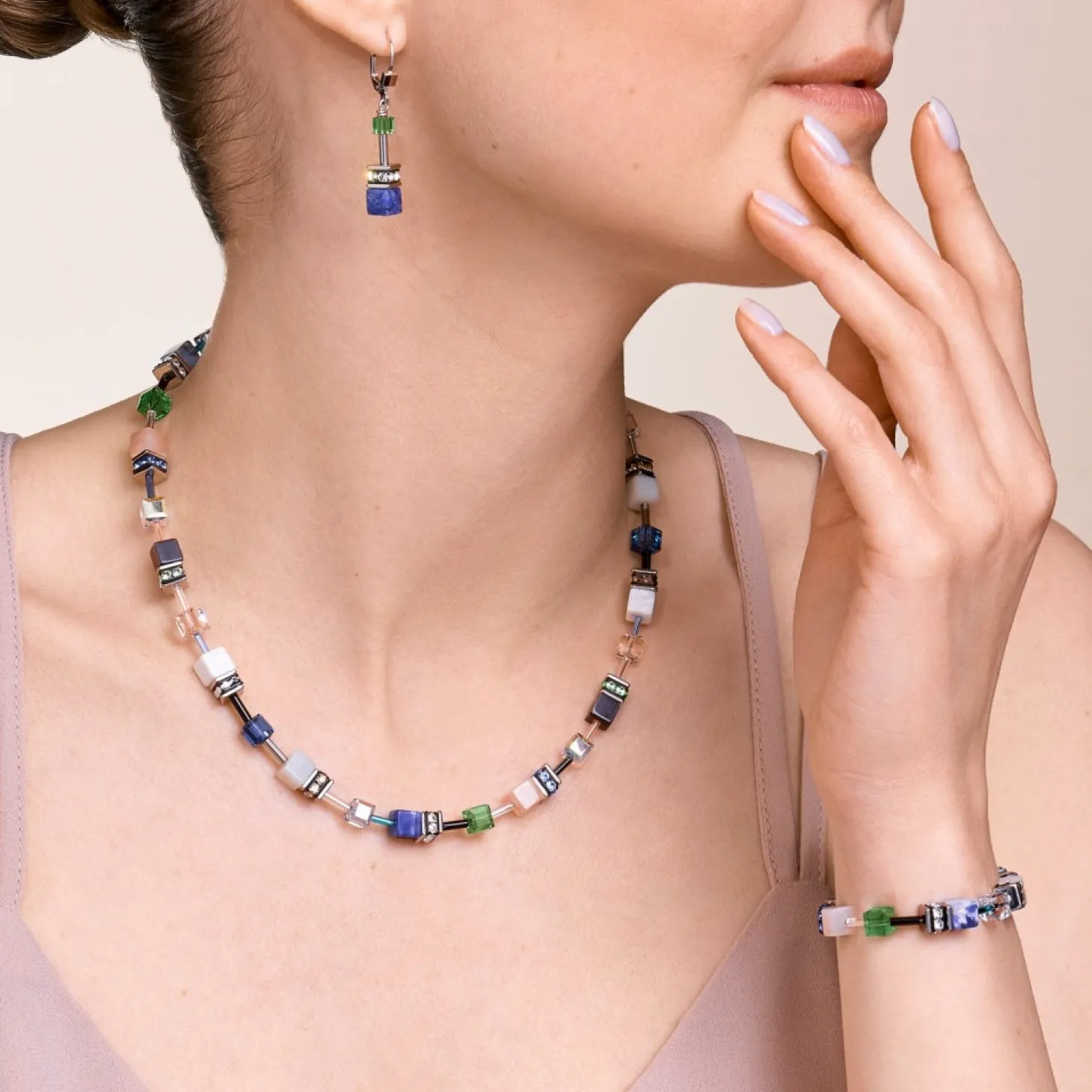 COEUR DE LION Necklace Geocube® Crystals & Gemstones Blue-Green