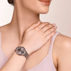 COEUR DE LION Watch Round Champagne Sunray Milanese Stainless Steel Champagne